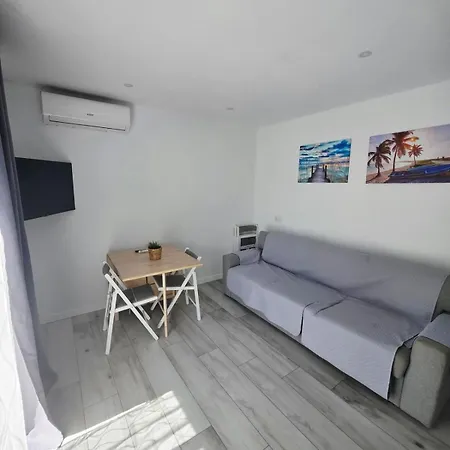 Appartement Maris 1 *
